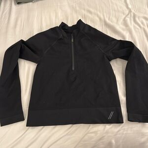 Like new Tala zinnia 1/4 zip top